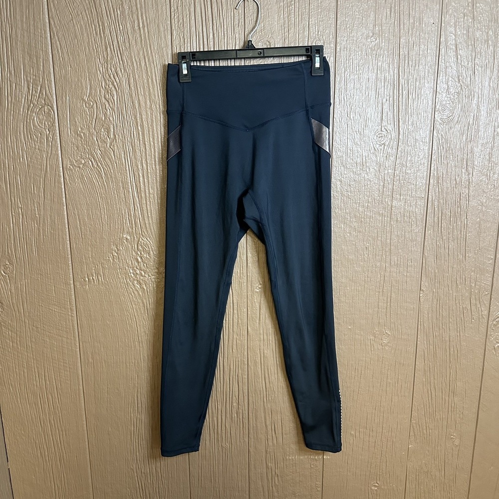 Buff Bunny Collection High Waisted 7/8 Length Legging Detail Sz M Black Athletic